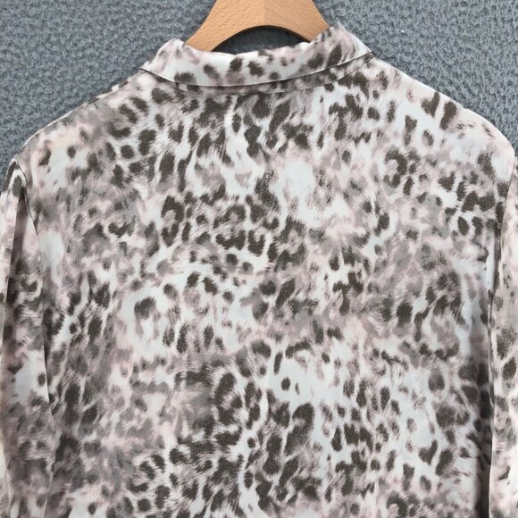 Chicos Shirt Womens 2 US Large Gray Leopard Print Button Roll Tab Sleeve Blouse - Picture 4 of 10